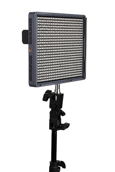 Aputure Amaran LED Light 672C LED Panel